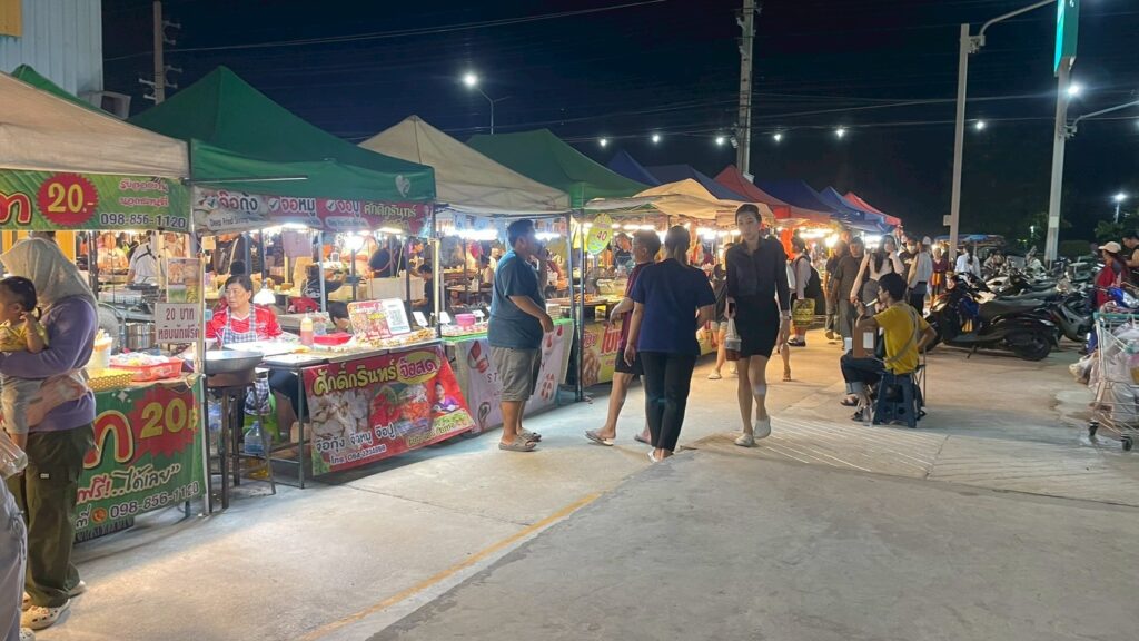 ตลาดแพไม้ (2)